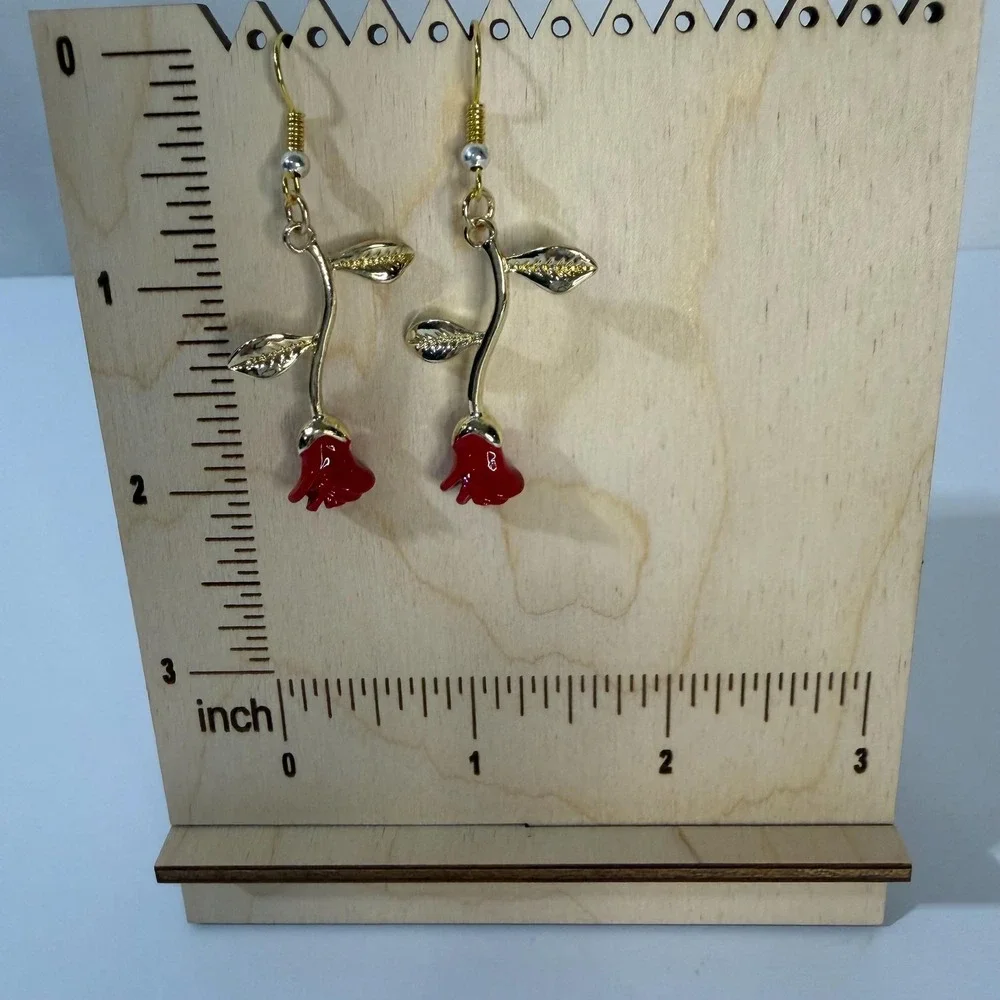 Red Rose Dangle Earrings -‎ Gold Floral Drop Earrings - Romantic Flower Earrings